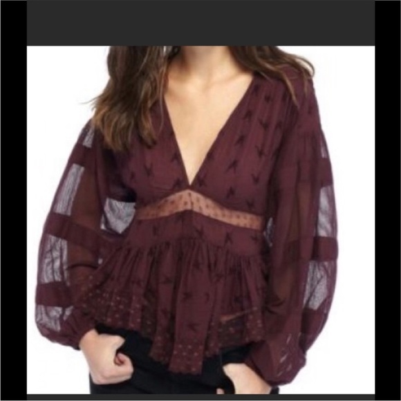 🍄 Free People Nostalgia Feels Top - Picture 1 of 3